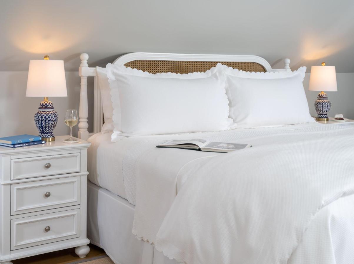 Candleberry Inn On Cape Cod Brewster Extérieur photo