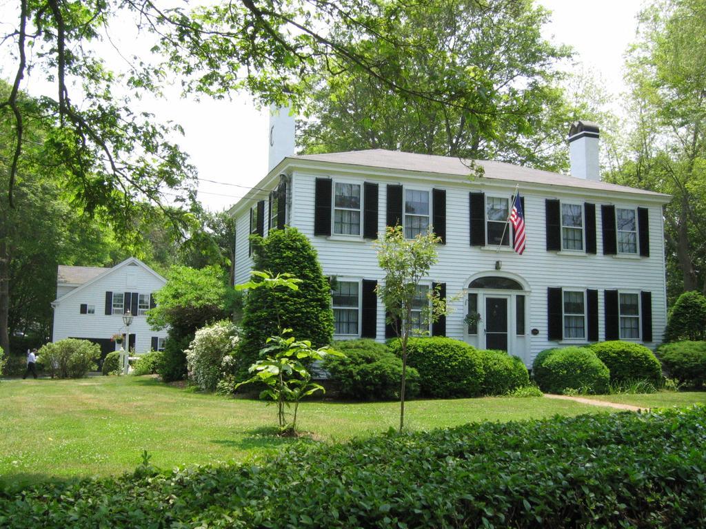 Candleberry Inn On Cape Cod Brewster Extérieur photo