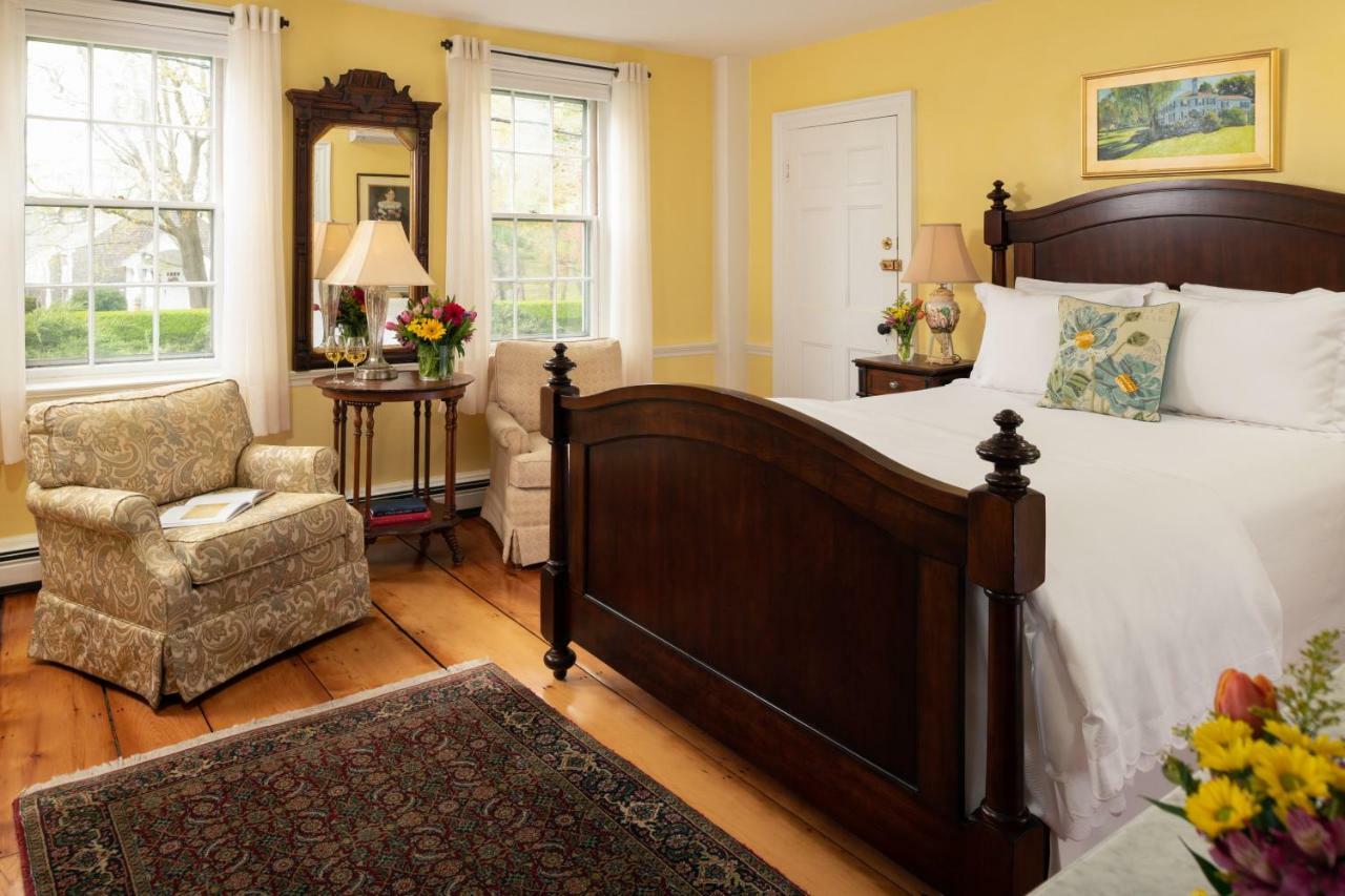 Candleberry Inn On Cape Cod Brewster Extérieur photo