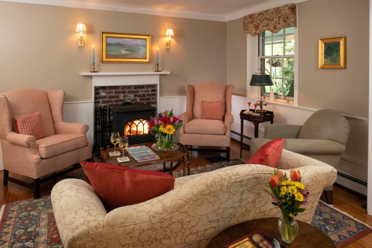 Candleberry Inn On Cape Cod Brewster Extérieur photo